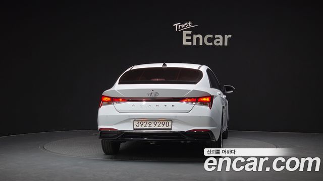 Hyundai AVANTE 2021 — photo 4