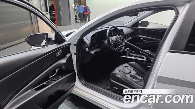 Hyundai AVANTE 2021 — photo 10