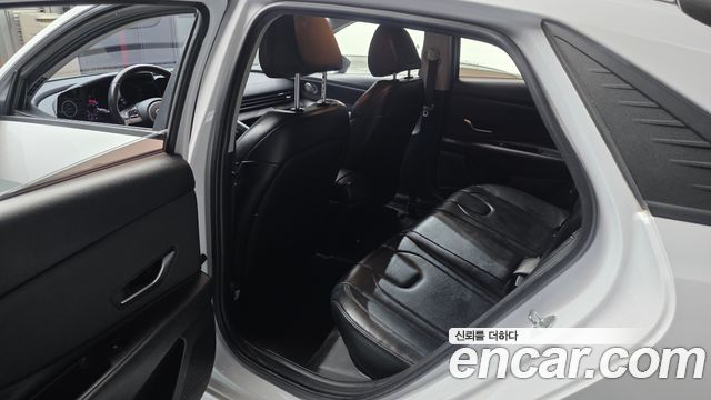 Hyundai AVANTE 2021 — photo 11