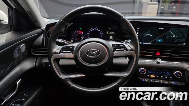 Hyundai AVANTE 2021 — photo 13