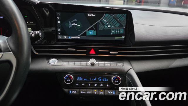 Hyundai AVANTE 2021 — photo 18