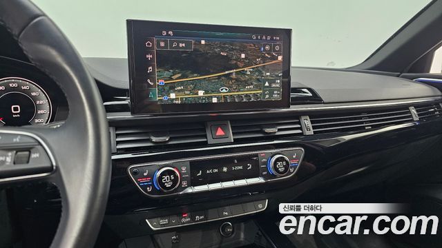 Audi A4 2021 — photo 15