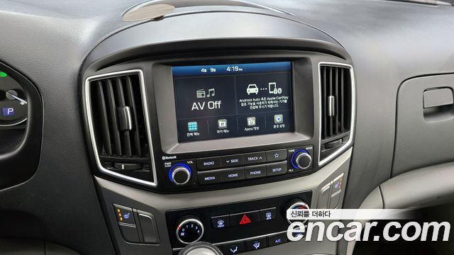 Hyundai Starex 2021 — photo 20