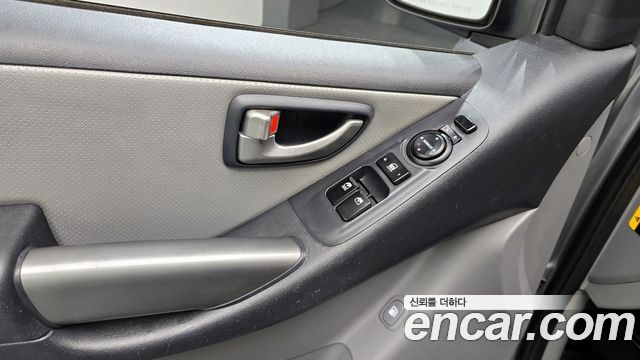 Hyundai Starex 2021 — photo 29