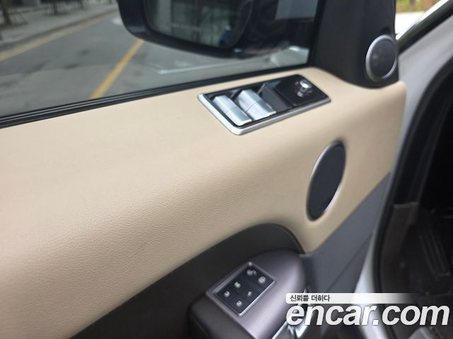 Land Rover Range Rover Sport 2019 — photo 6
