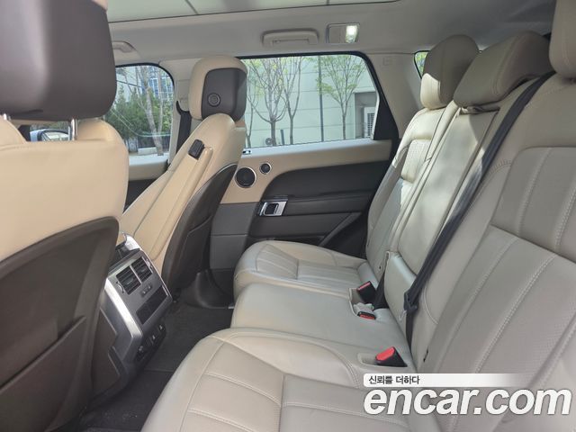 Land Rover Range Rover Sport 2019 — photo 16