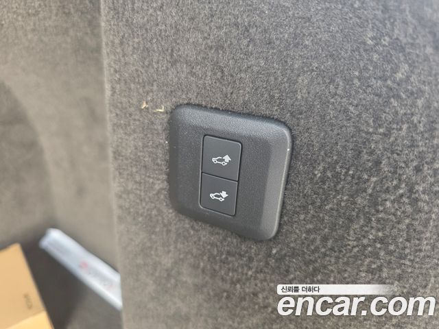 Land Rover Range Rover Sport 2019 — photo 18