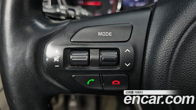 Kia Canival 2017 — photo 36