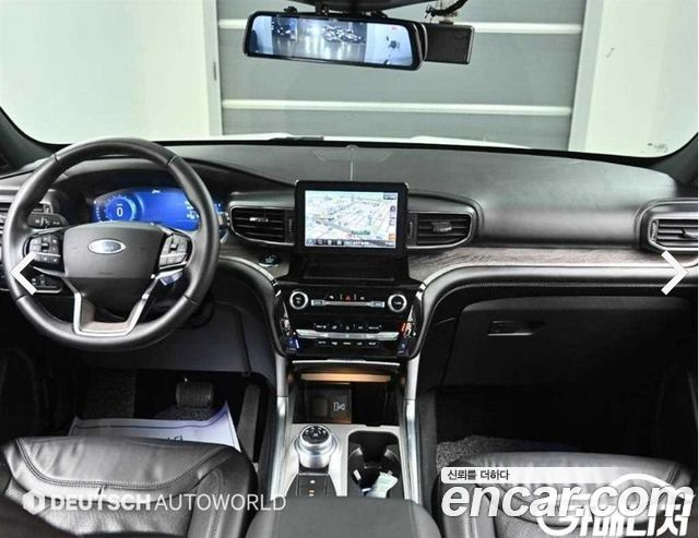 Ford Explorer 2021 — photo 5