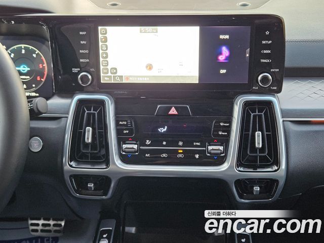 Kia Sorento 2021 — photo 14