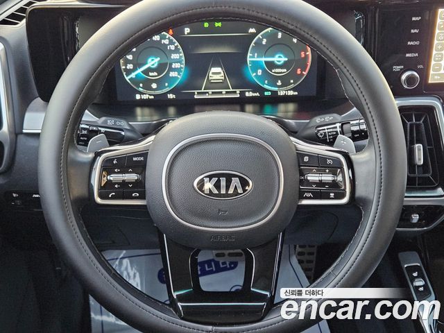 Kia Sorento 2021 — photo 16