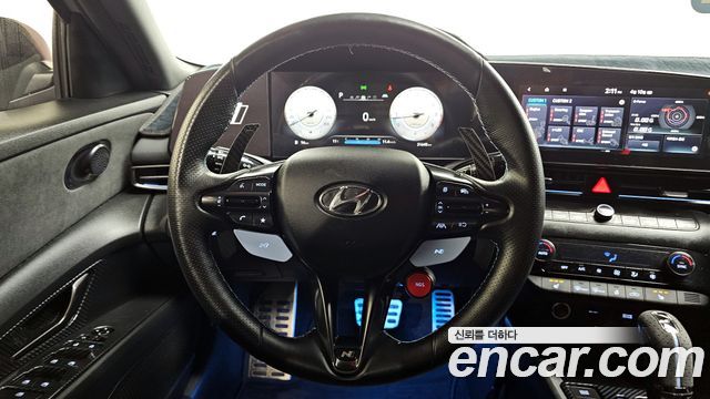 Hyundai AVANTE 2022 — photo 21
