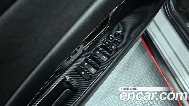 Hyundai AVANTE 2022 — photo 28