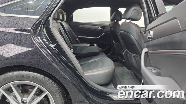 Hyundai Sonata 2016 — photo 12