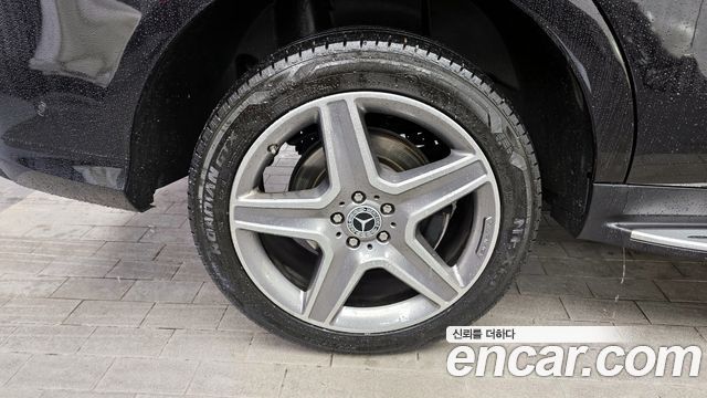 Mercedes-Benz GLE-Class 2017 — photo 5