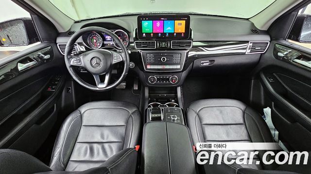 Mercedes-Benz GLE-Class 2017 — photo 7