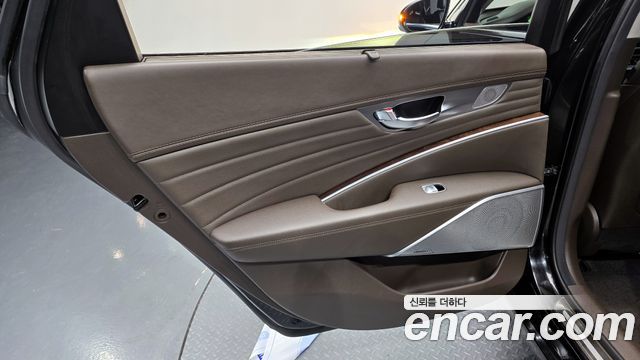 Kia K9 2019 — photo 15