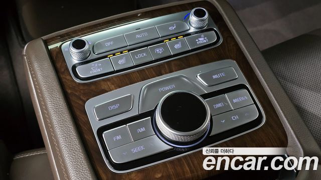 Kia K9 2019 — photo 31