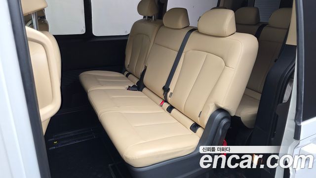 Hyundai Staria 2022 — photo 16