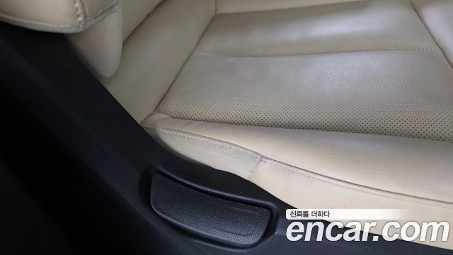 Hyundai Staria 2022 — photo 28