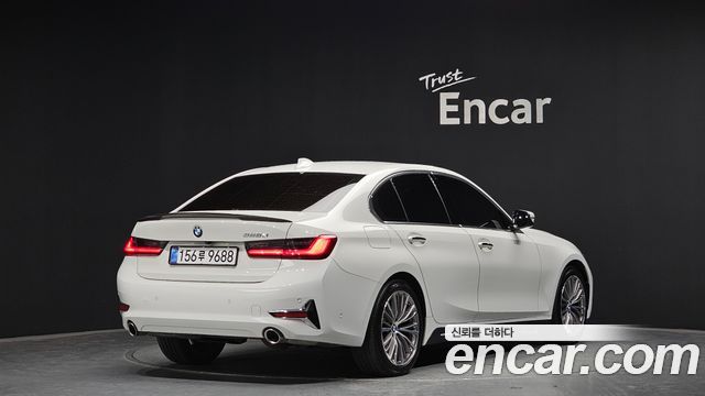 BMW 3-Series 2020 — photo 2