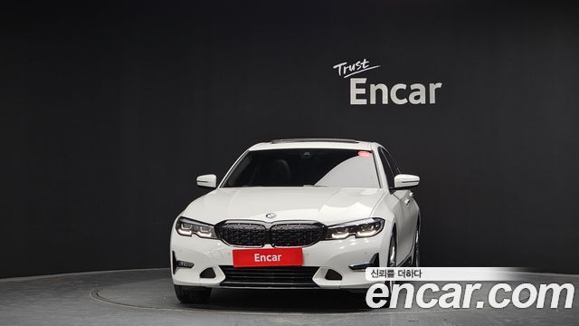 BMW 3-Series 2020 — photo 3