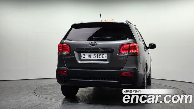 Kia Sorento 2011 — photo 4
