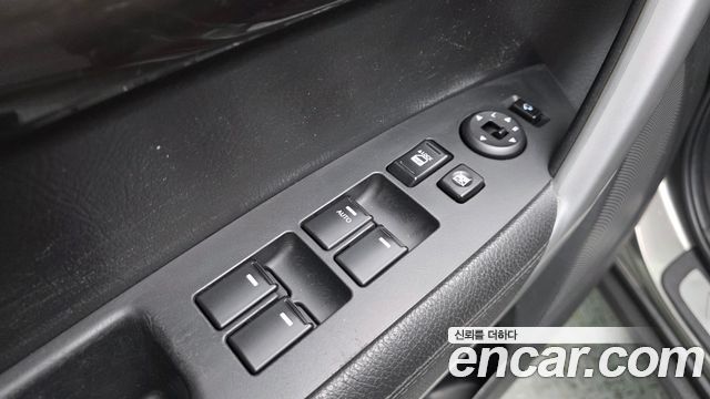 Kia Sorento 2011 — photo 12