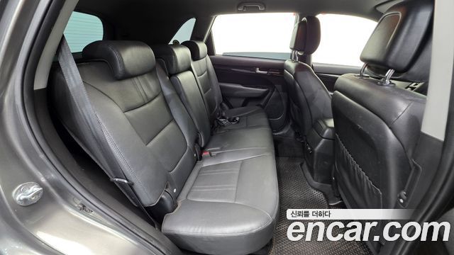 Kia Sorento 2011 — photo 19