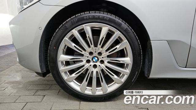 BMW Gran Turismo 2019 — photo 5