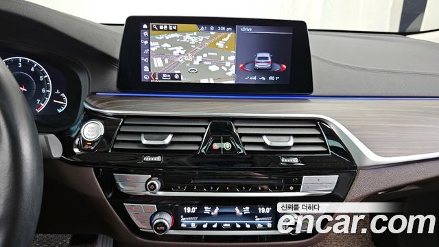 BMW Gran Turismo 2019 — photo 20