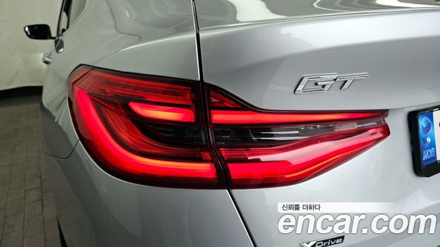 BMW Gran Turismo 2019 — photo 9