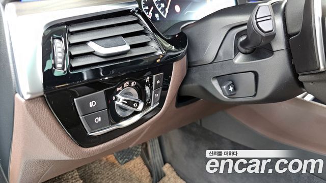 BMW Gran Turismo 2019 — photo 27