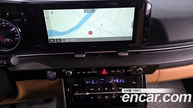 Kia Canival 2023 — photo 20