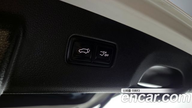 Kia Canival 2023 — photo 26