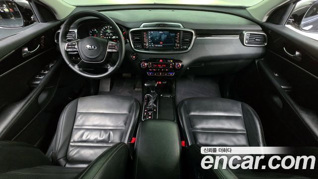 Kia Sorento 2018 — photo 10