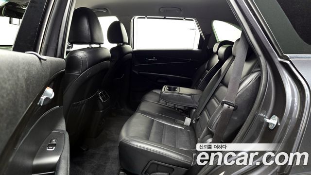 Kia Sorento 2018 — photo 18