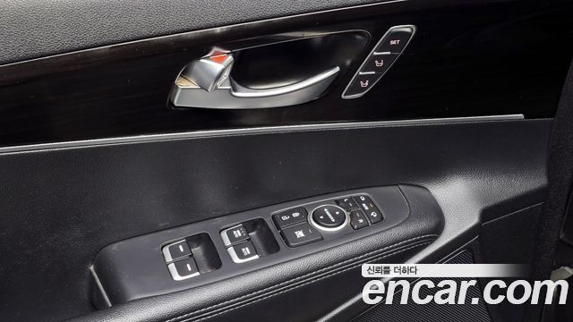 Kia Sorento 2018 — photo 24
