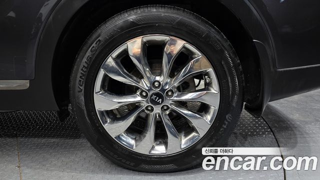 Kia Sorento 2018 — photo 7