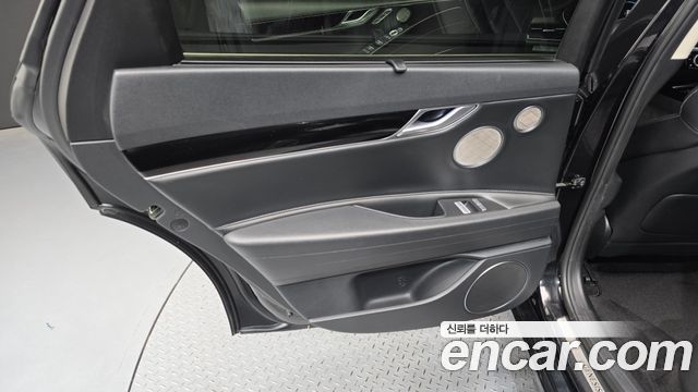 Genesis G80 2022 — photo 15