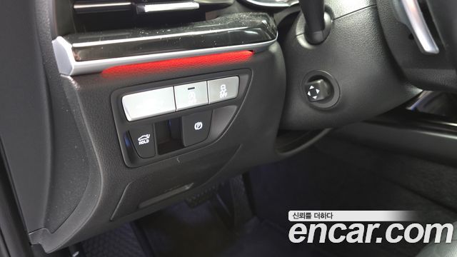 Genesis G80 2022 — photo 31