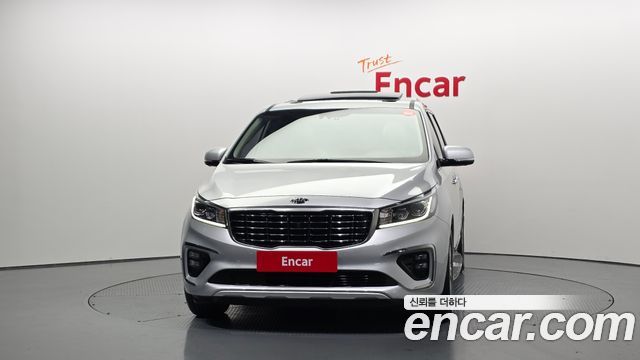 Kia Canival 2019 — photo 3