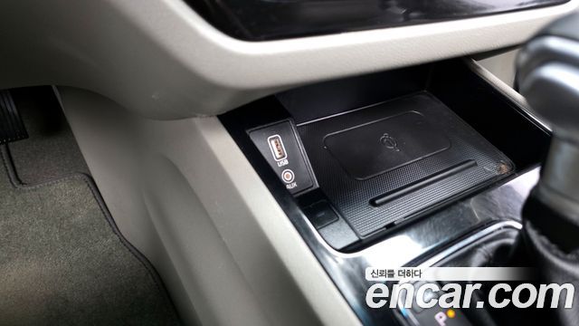 Kia Canival 2019 — photo 27