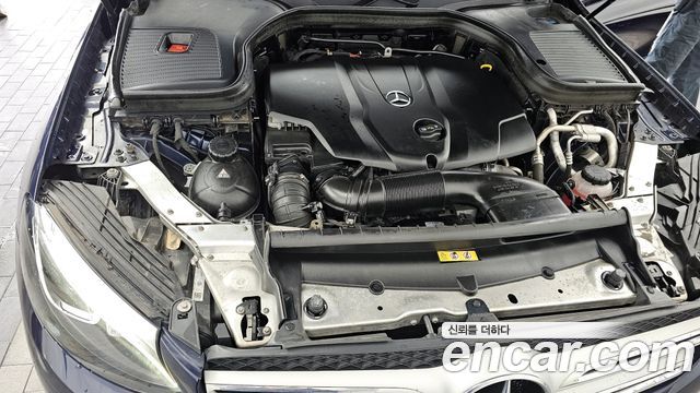 Mercedes-Benz GLC-Class 2018 — photo 6