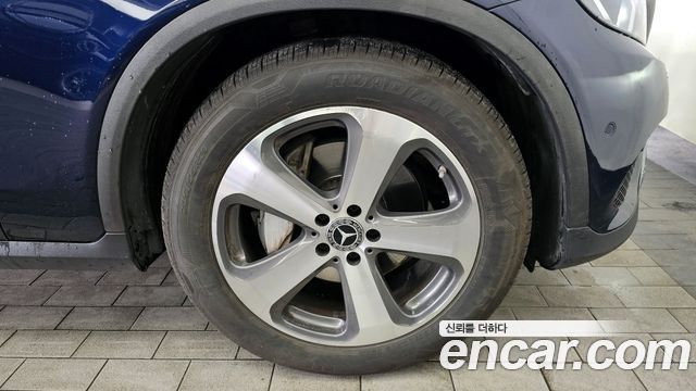 Mercedes-Benz GLC-Class 2018 — photo 7