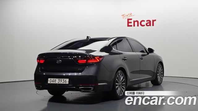 Kia K7 2018 — photo 2