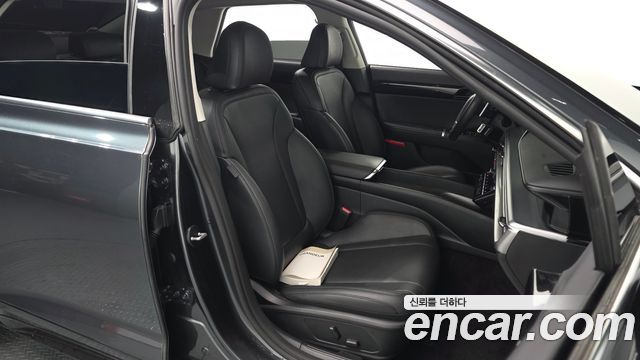Hyundai Grandeur 2023 — photo 18