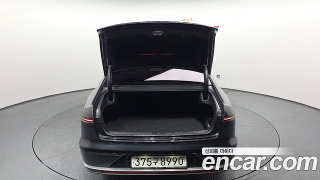 Hyundai Grandeur 2023 — photo 26