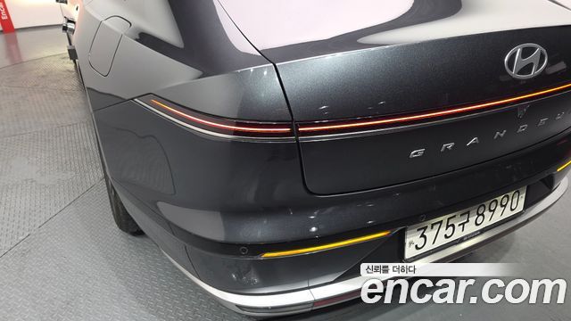 Hyundai Grandeur 2023 — photo 9