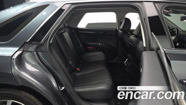 Hyundai Grandeur 2023 — photo 16